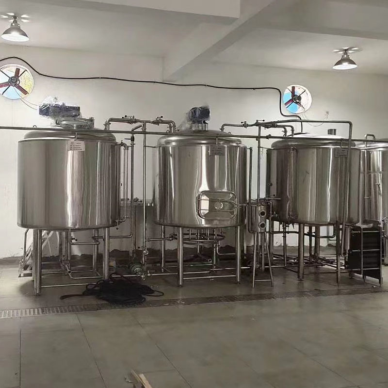 山阳精酿啤酒设备厂—如何延长精酿啤酒设备的使用寿命